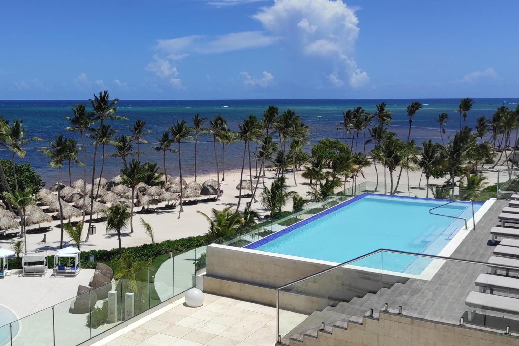 Premium Suite Outoor Jacuzzi,1543148422:JPEG